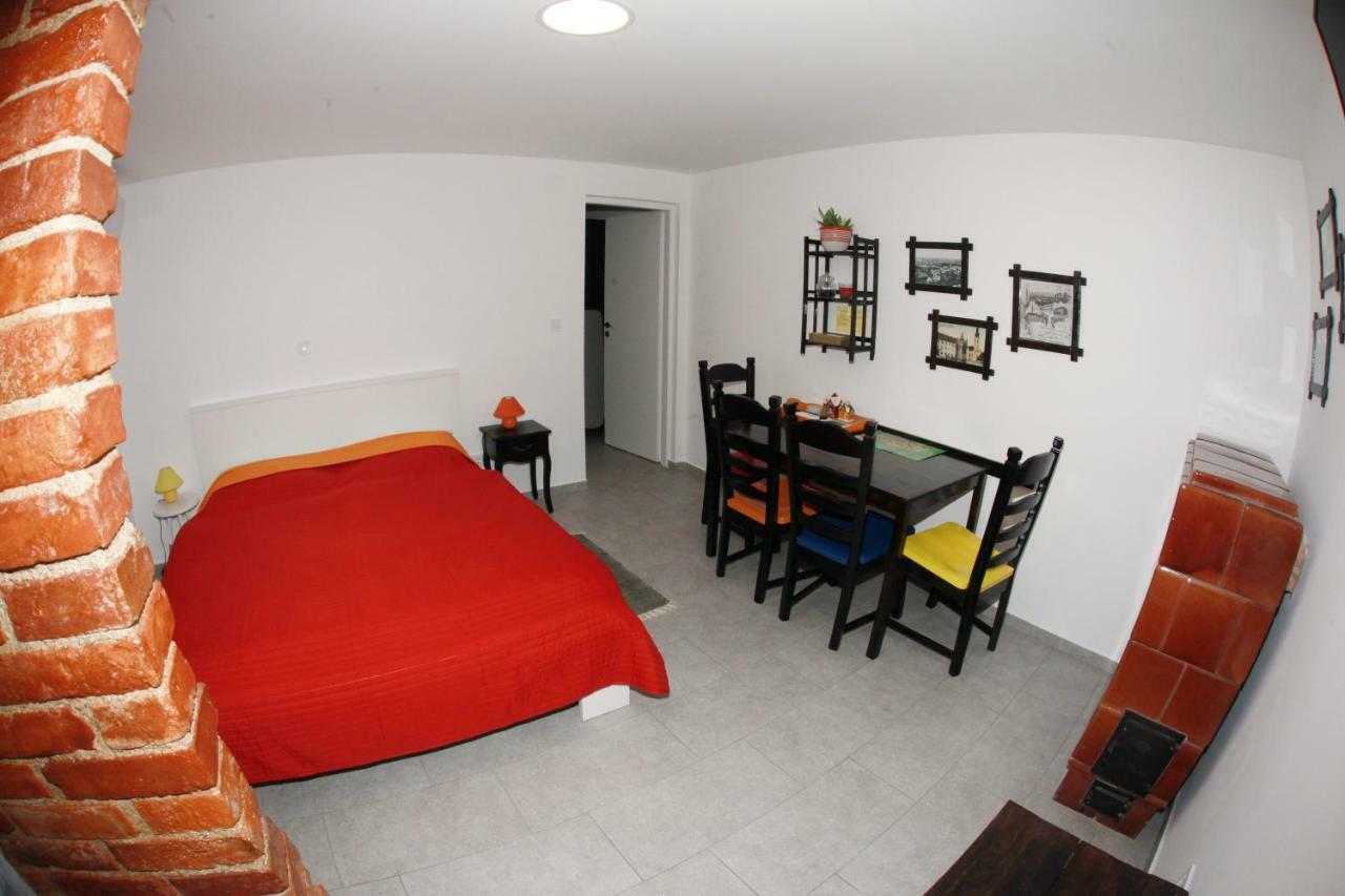 Apartman Kupa カルロヴァッツ エクステリア 写真